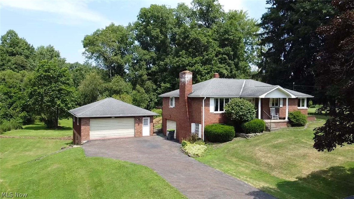16351 Bowman Street NE Homeworth OH 44634