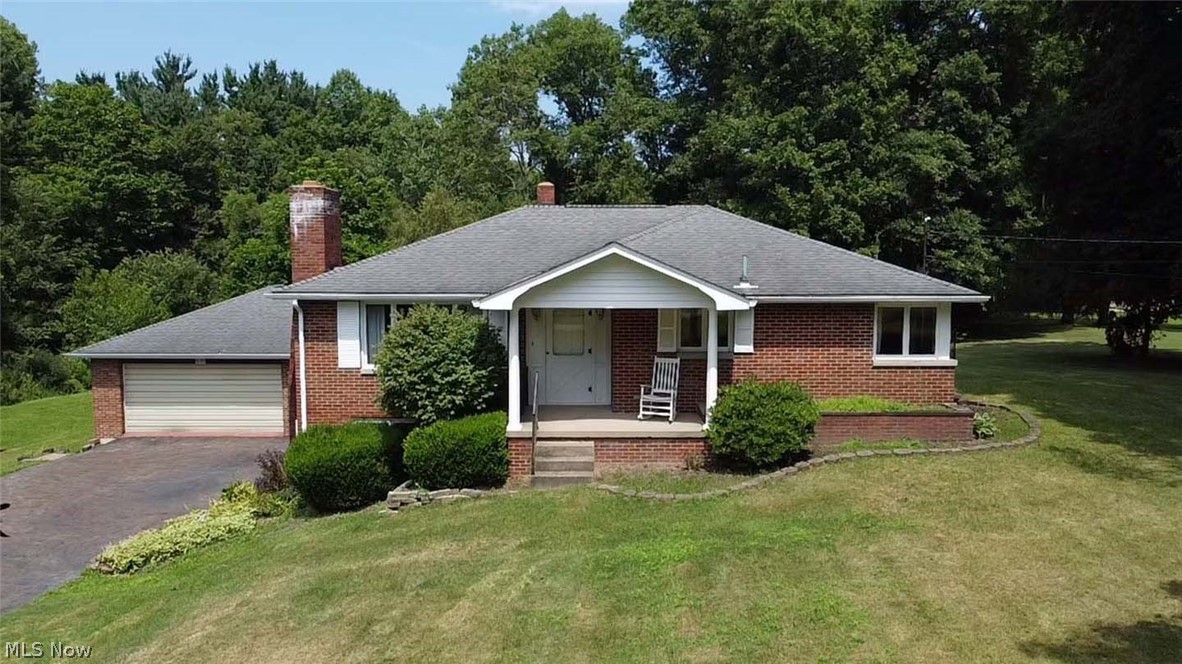 16351 Bowman Street NE Homeworth OH 44634