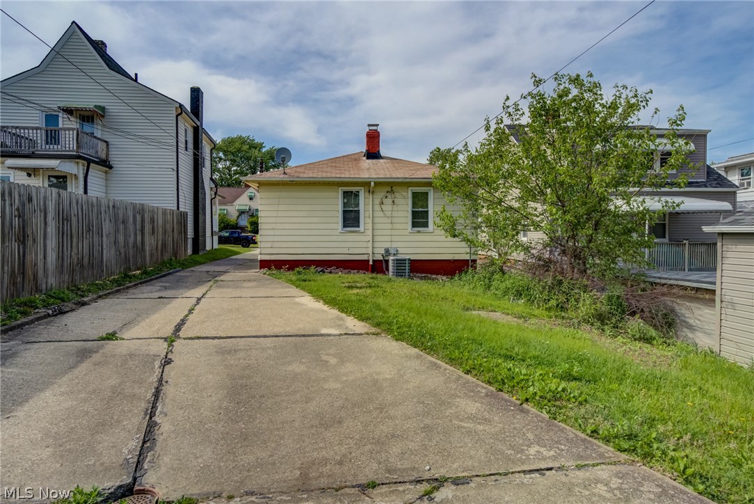 4407 Woodway Avenue Parma OH 44134