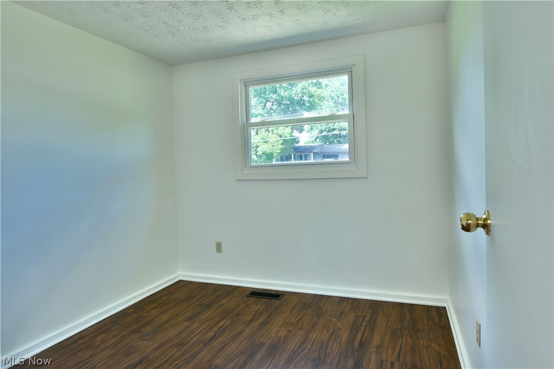 3678 Oakview Drive Girard OH 44420