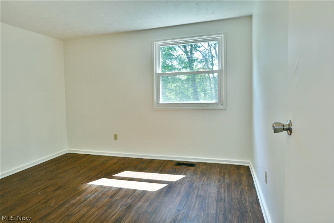 3678 Oakview Drive Girard OH 44420