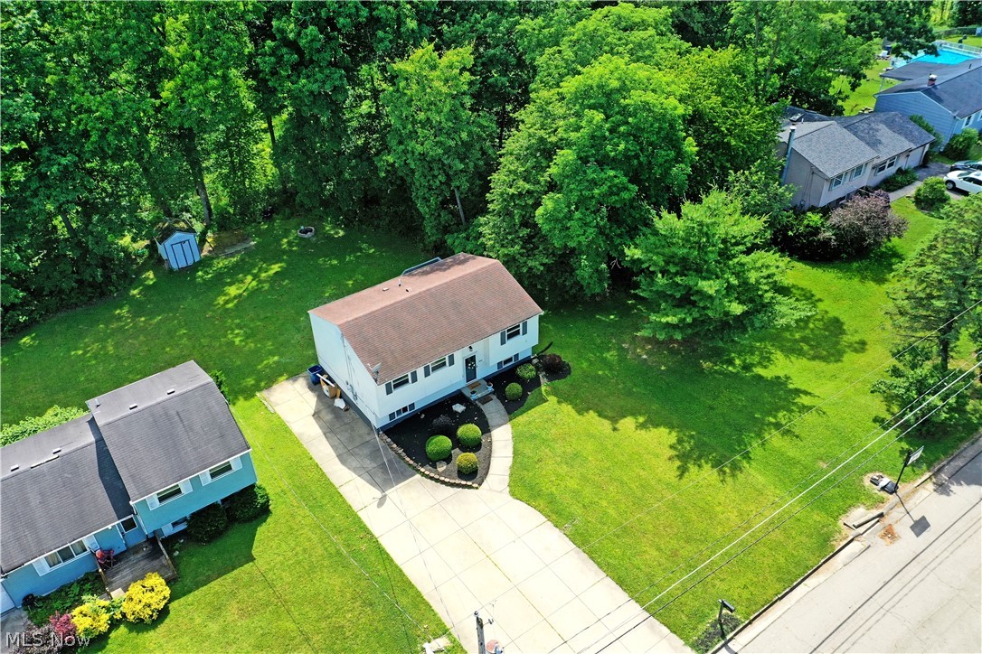 3678 Oakview Drive Girard OH 44420