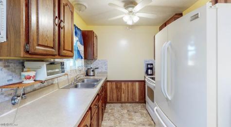 38667 Chestnut Ridge Road Elyria OH 44035