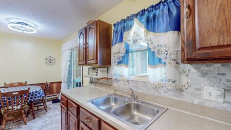 38667 Chestnut Ridge Road Elyria OH 44035