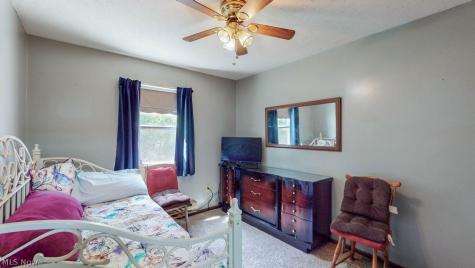 38667 Chestnut Ridge Road Elyria OH 44035