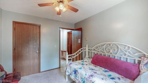 38667 Chestnut Ridge Road Elyria OH 44035