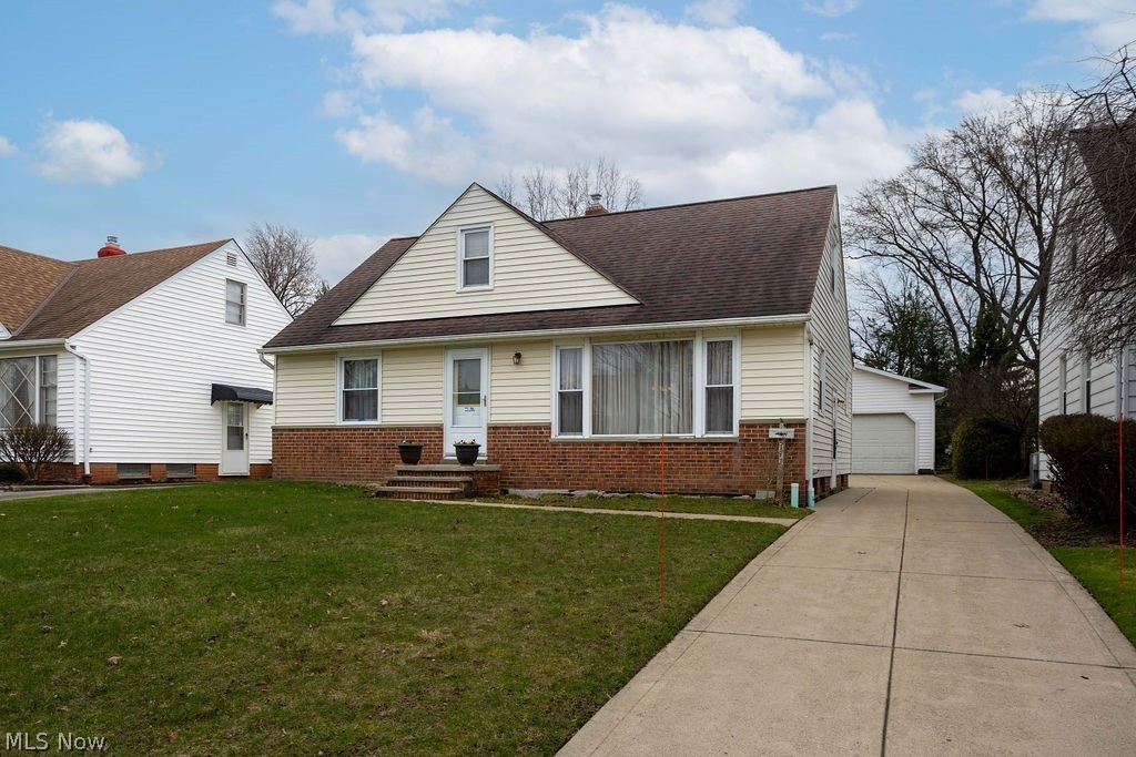 5372 Huron Road Lyndhurst OH 44124
