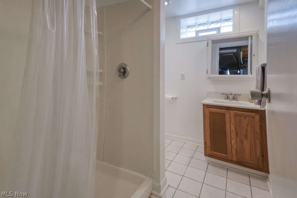 5372 Huron Road Lyndhurst OH 44124