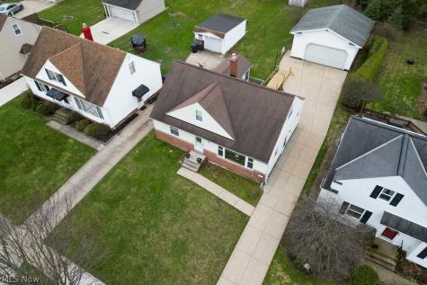 5372 Huron Road Lyndhurst OH 44124