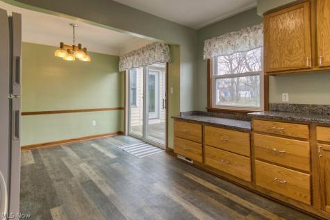 5372 Huron Road Lyndhurst OH 44124