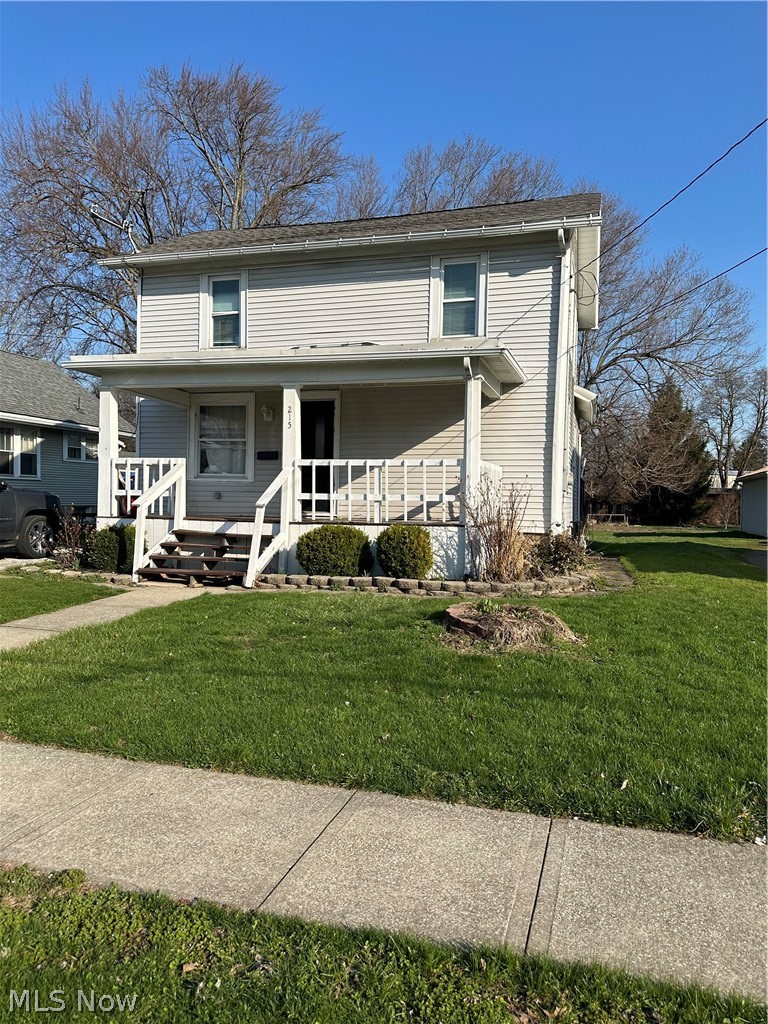 215 Woodlawn Avenue Geneva OH 44041