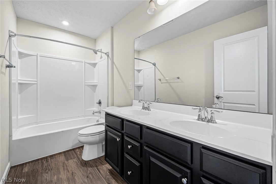 36590 Gladstone Mill Drive North Ridgeville OH 44039