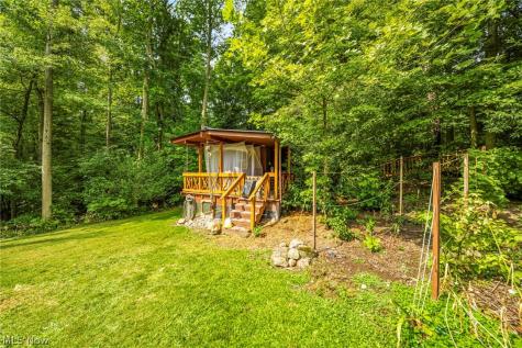 14512 N Rider Road Burton OH 44021