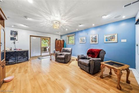 14512 N Rider Road Burton OH 44021