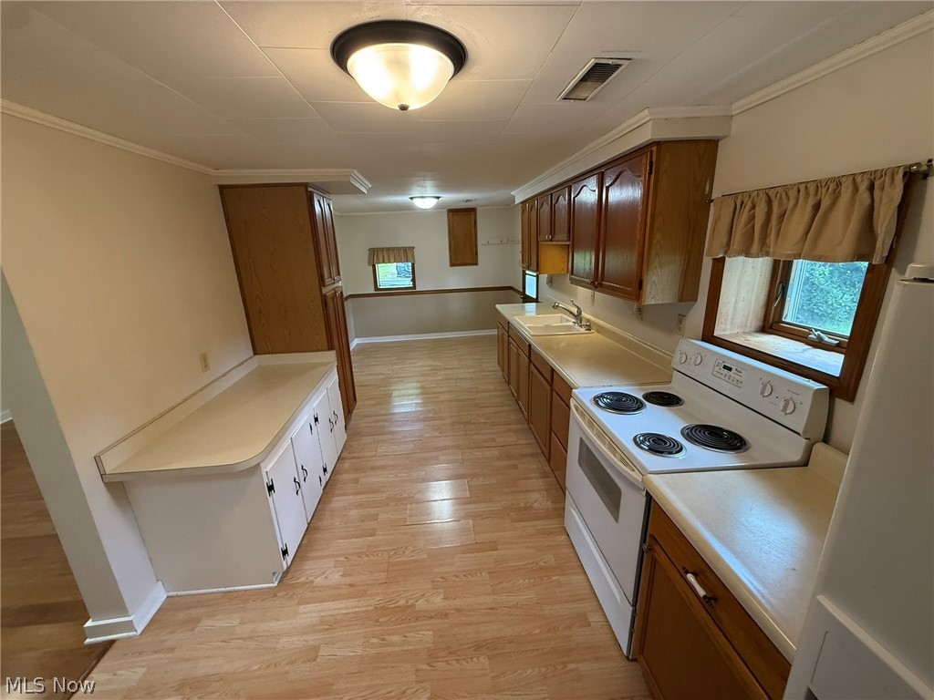 156 Barnhill Road NE New Philadelphia OH 44663