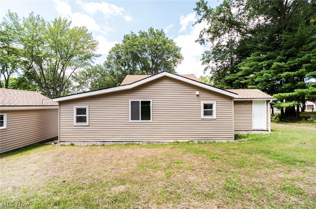 9 Dravis Drive Youngstown OH 44515