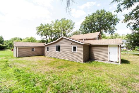 9 Dravis Drive Youngstown OH 44515