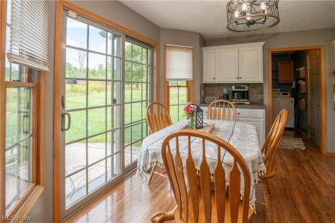 2307 Kenyon Street Louisville OH 44641
