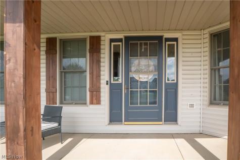 2307 Kenyon Street Louisville OH 44641