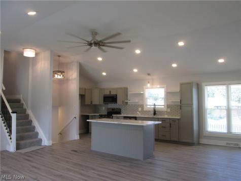 2887 Nancy Circle Brunswick OH 44212