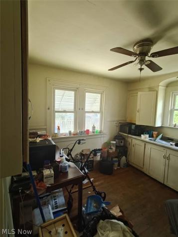 18703 Kewanee Avenue Cleveland OH 44119