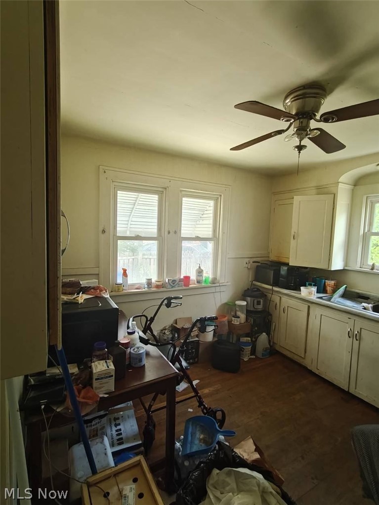 18703 Kewanee Avenue Cleveland OH 44119
