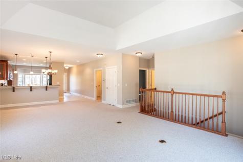 24 Somerset Drive Rocky River OH 44116