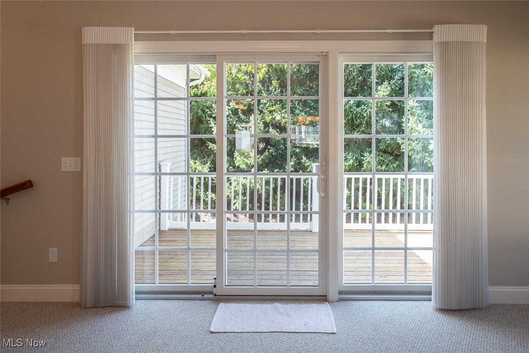 24 Somerset Drive Rocky River OH 44116