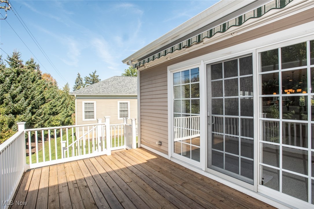 24 Somerset Drive Rocky River OH 44116