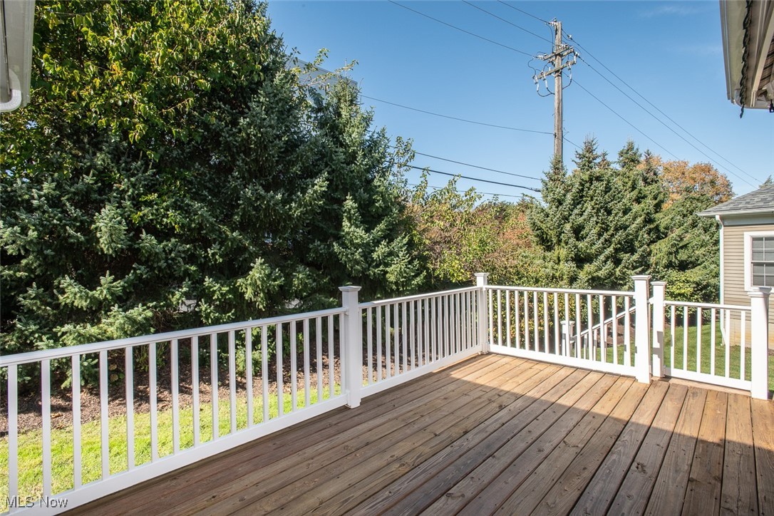 24 Somerset Drive Rocky River OH 44116