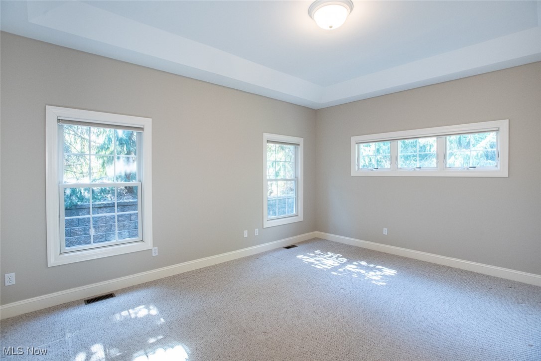 24 Somerset Drive Rocky River OH 44116