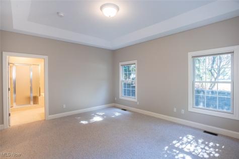 24 Somerset Drive Rocky River OH 44116