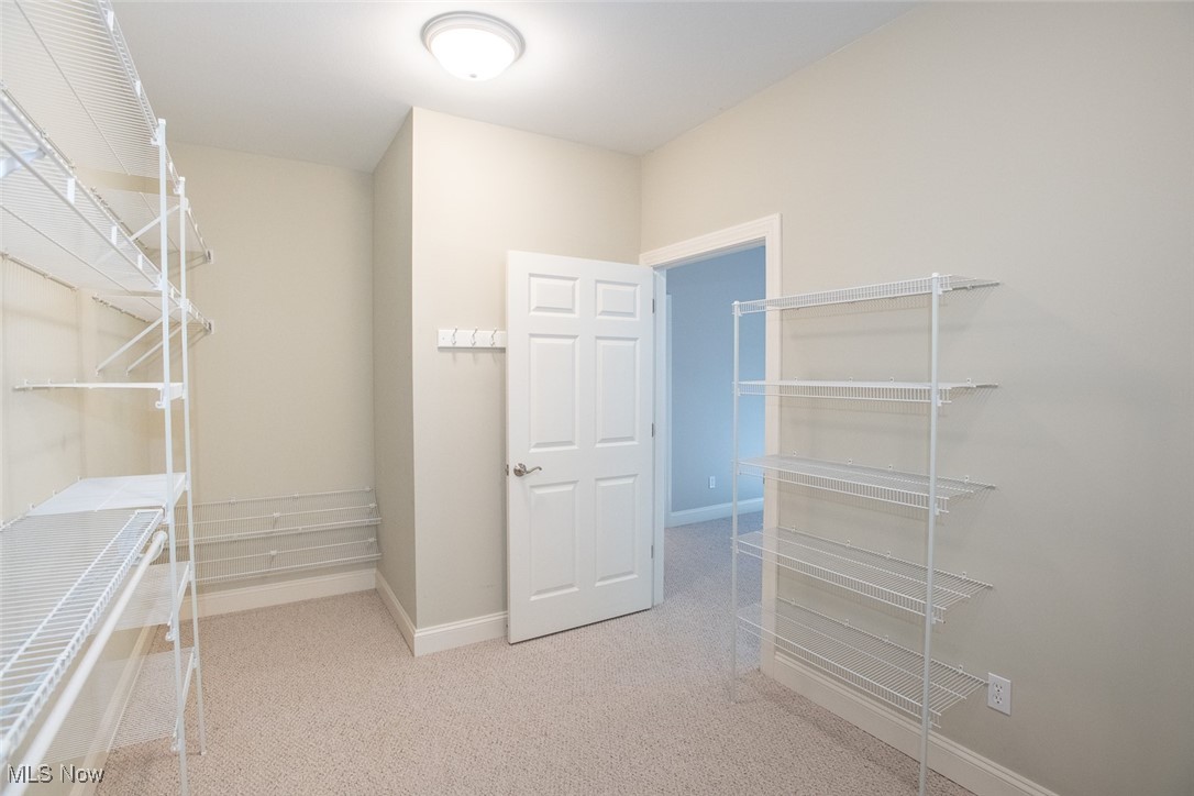 24 Somerset Drive Rocky River OH 44116