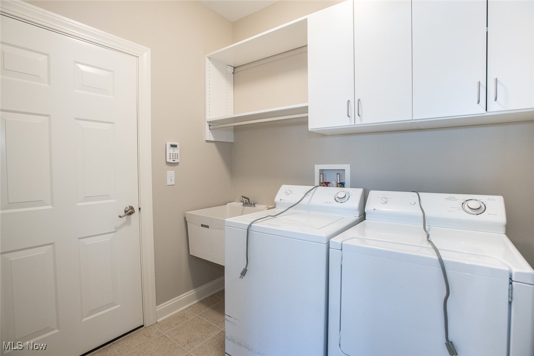 24 Somerset Drive Rocky River OH 44116