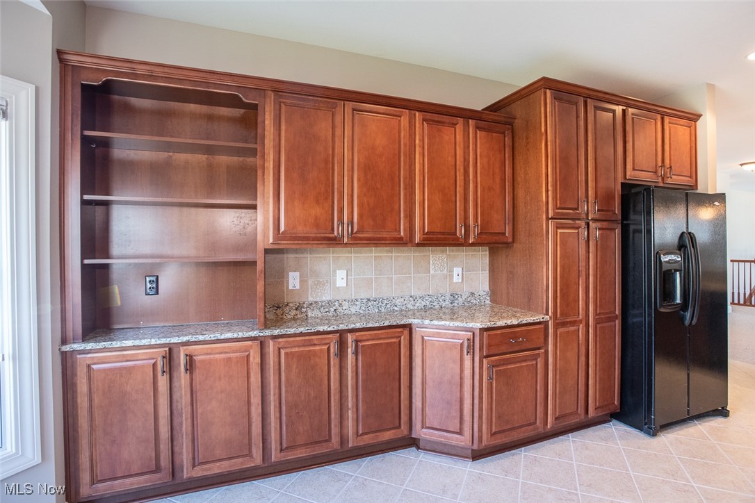 24 Somerset Drive Rocky River OH 44116