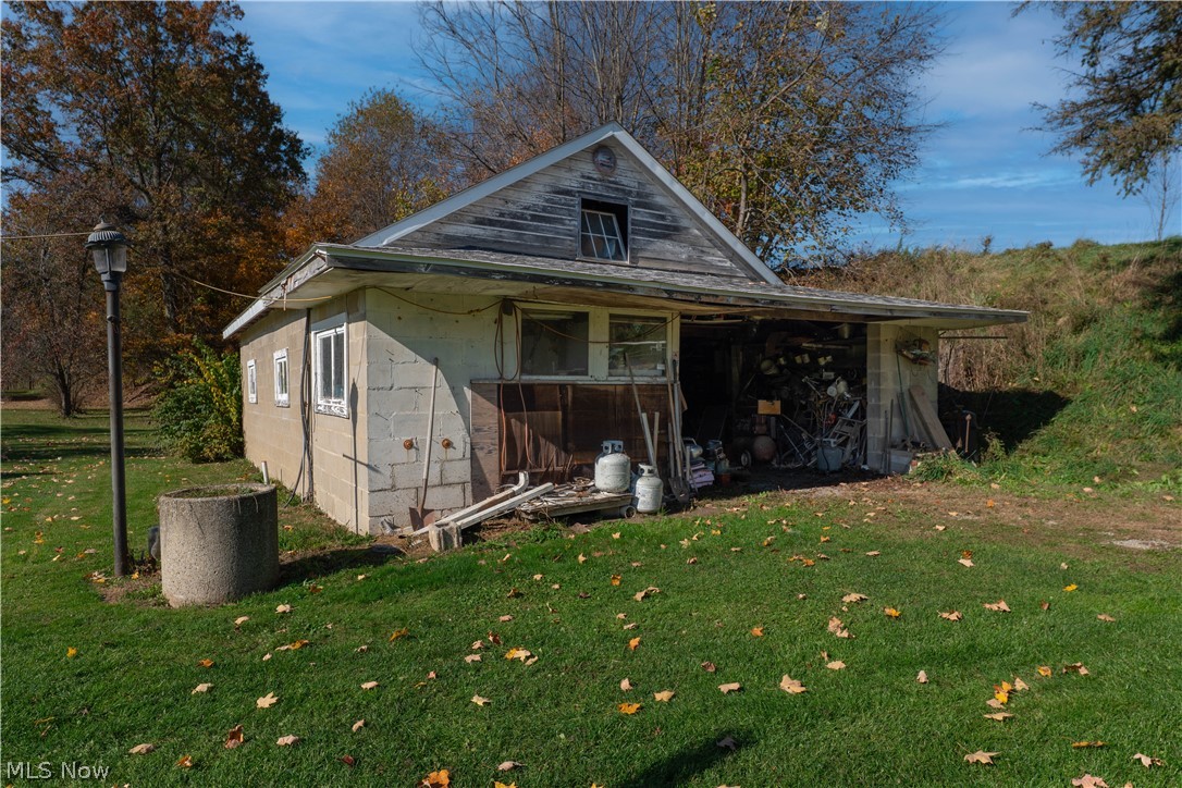 14449 Mccue Road North Lawrence OH 44666