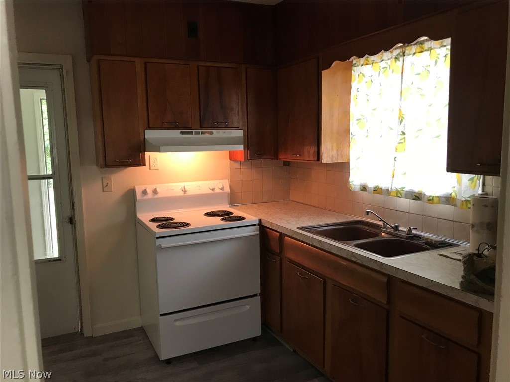 1214 Mckinley Avenue Akron OH 44306