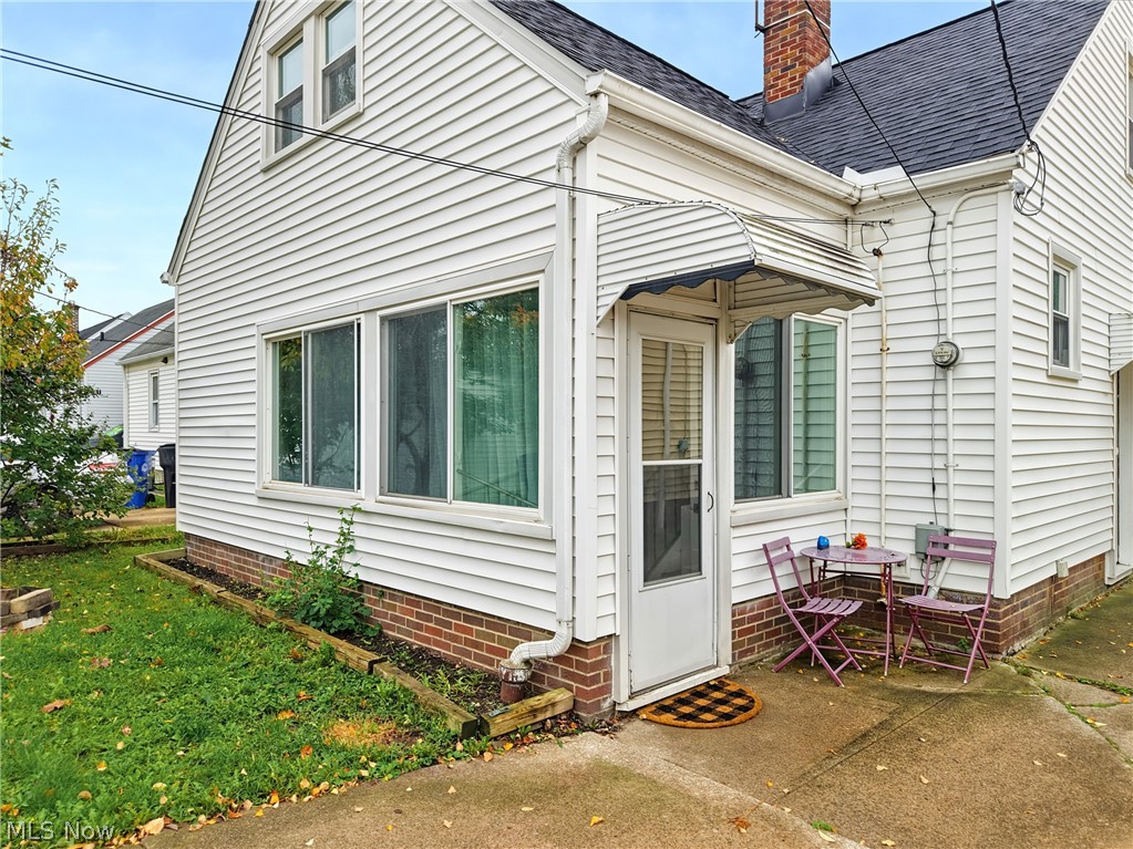 4207 W 58th Street Cleveland OH 44144