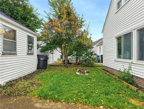 4207 W 58th Street Cleveland OH 44144
