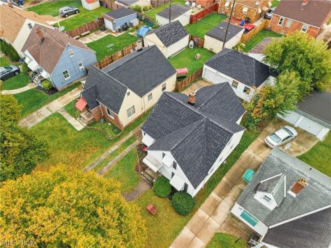 4207 W 58th Street Cleveland OH 44144