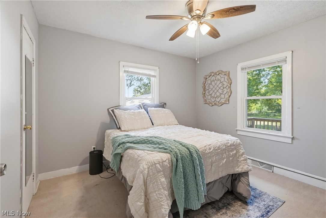 7091 Akron Avenue NW New Franklin OH 44614