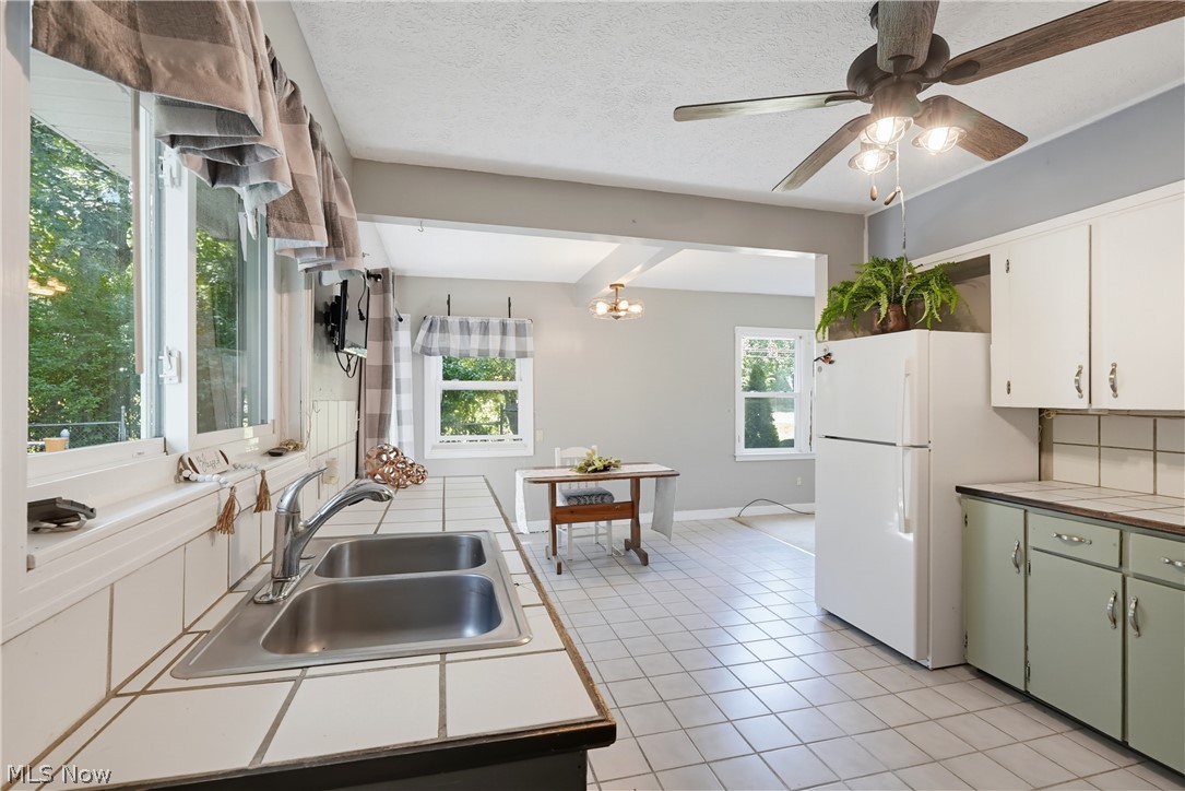 7091 Akron Avenue NW New Franklin OH 44614