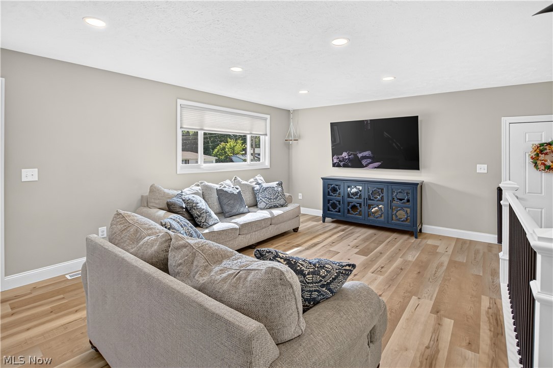 207 Spring Creek Road Northfield Center OH 44067