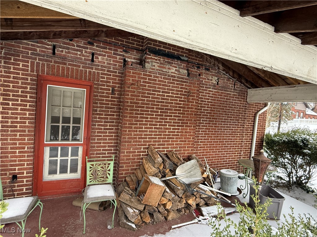 467 Aqueduct Street Akron OH 44303