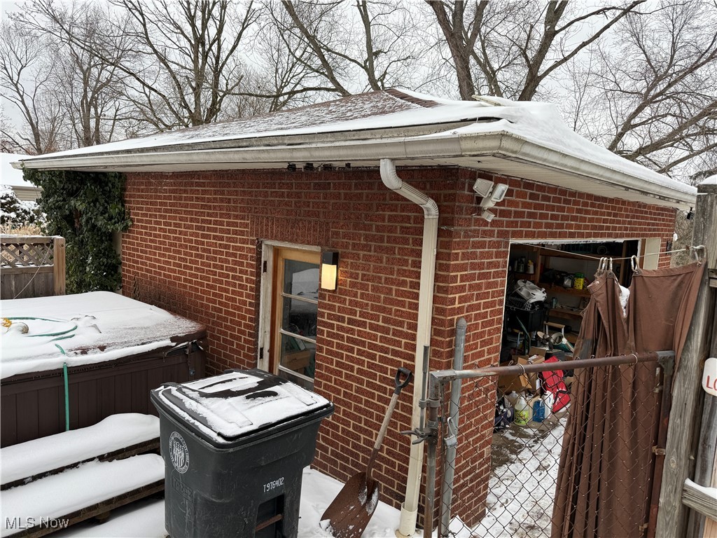 467 Aqueduct Street Akron OH 44303