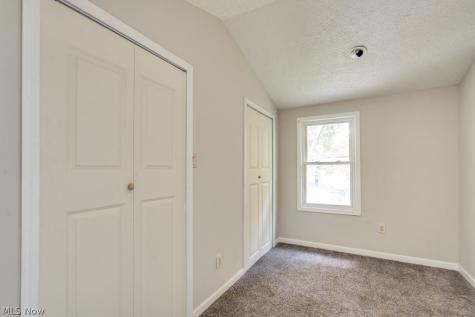 233 Sobul Avenue Akron OH 44305