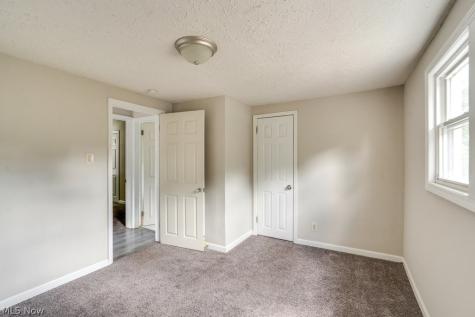 233 Sobul Avenue Akron OH 44305