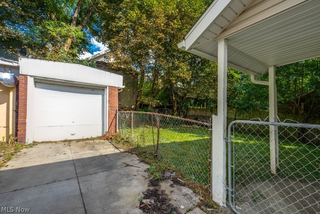 233 Sobul Avenue Akron OH 44305