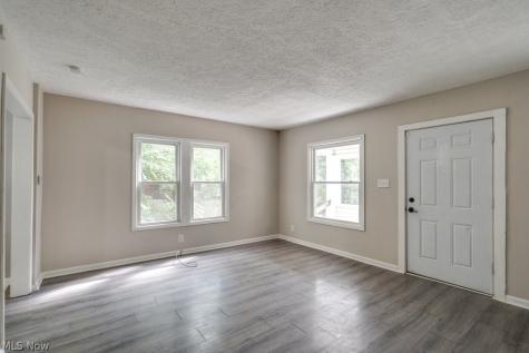 233 Sobul Avenue Akron OH 44305