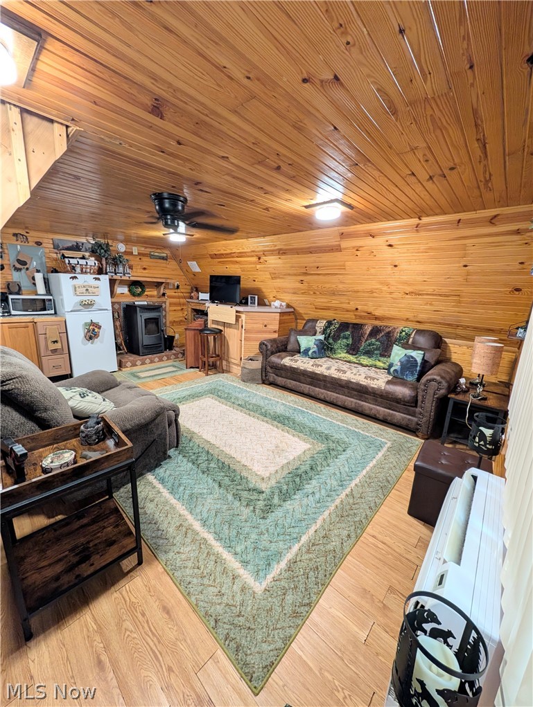 5008 Doral Road SW Carrollton OH 44615